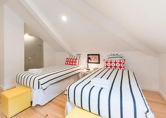 Guestready - Belas Artes Duplex * Порту